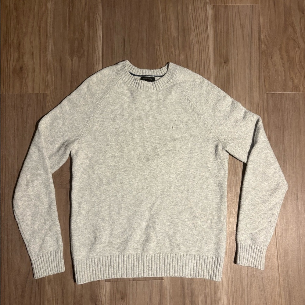 Banan Republic Gray Sweater
